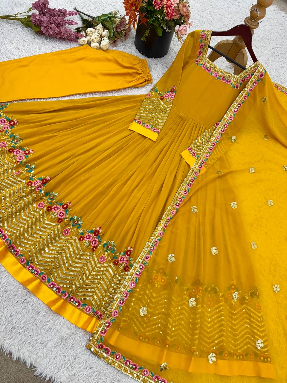 Anjali Anarkali