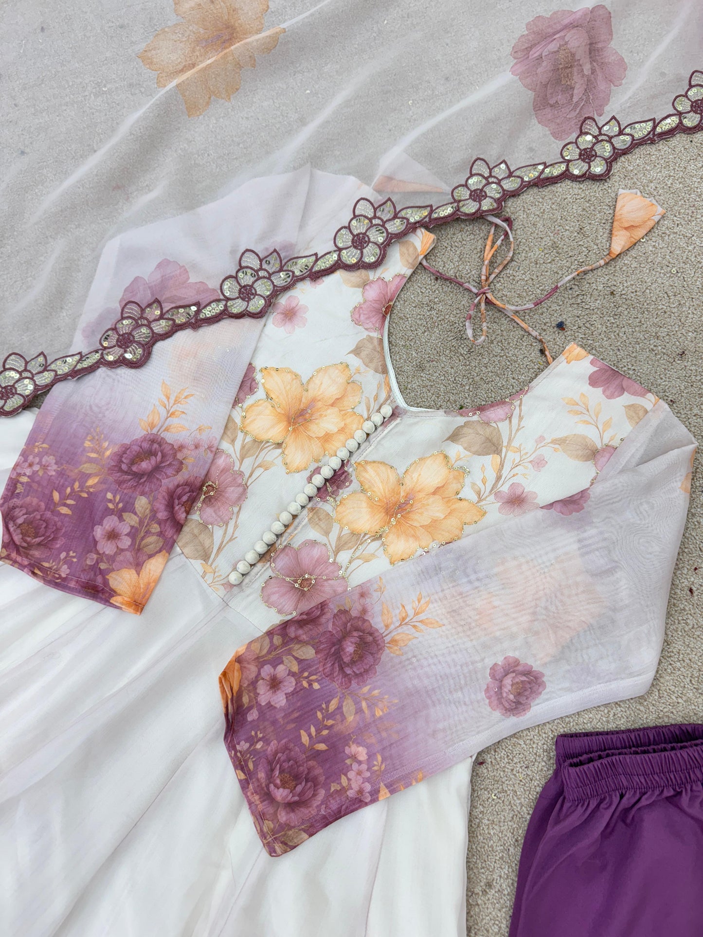 Nisma Anarkali White