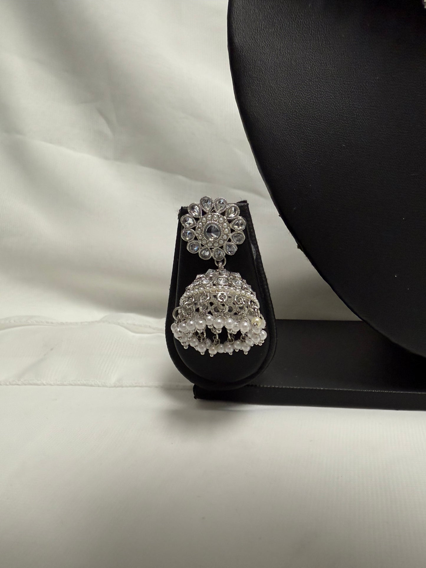 Silver Party Necklace 41