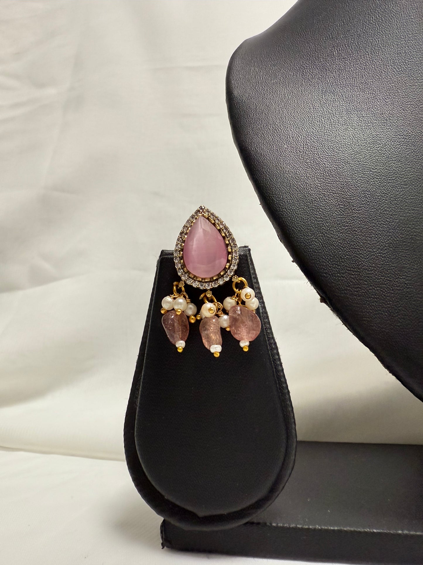 Rose Traditional Choker 90