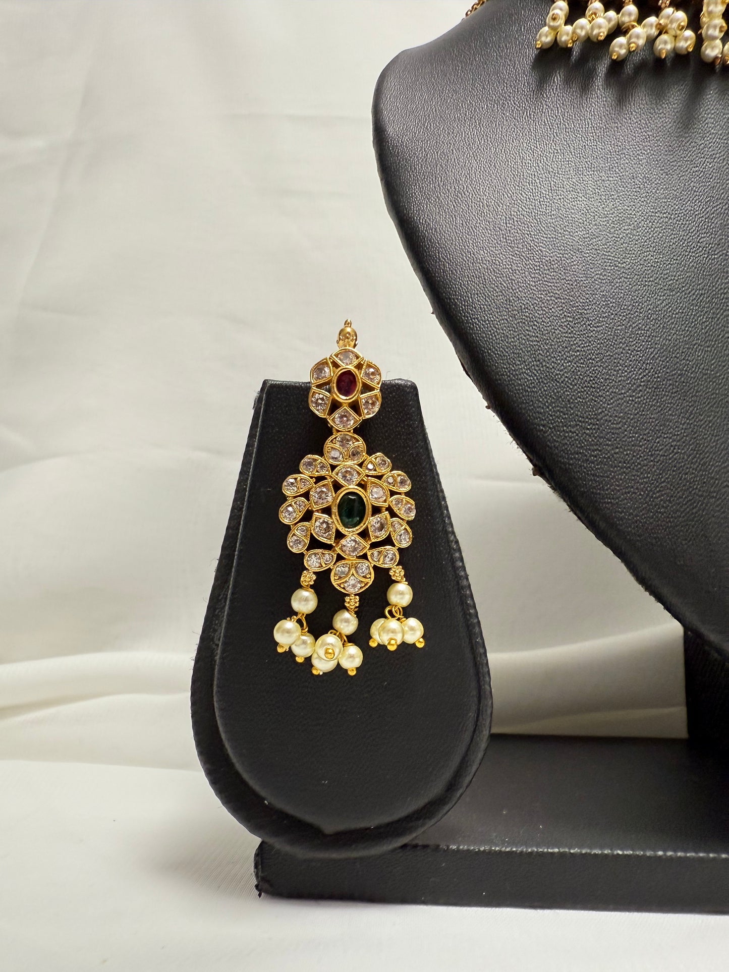 Gold Traditional Choker 141