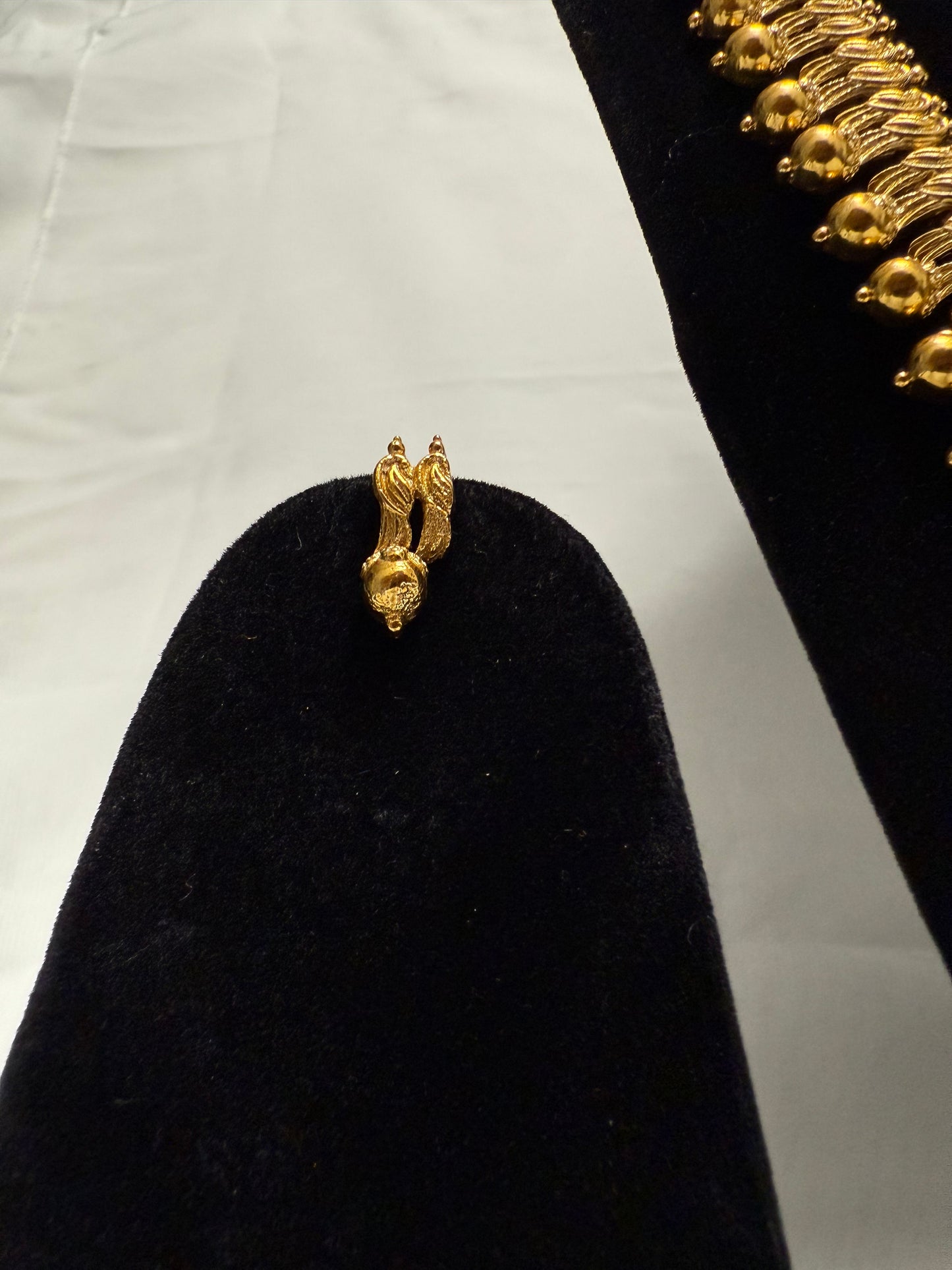 Gold Traditional Necklace 52