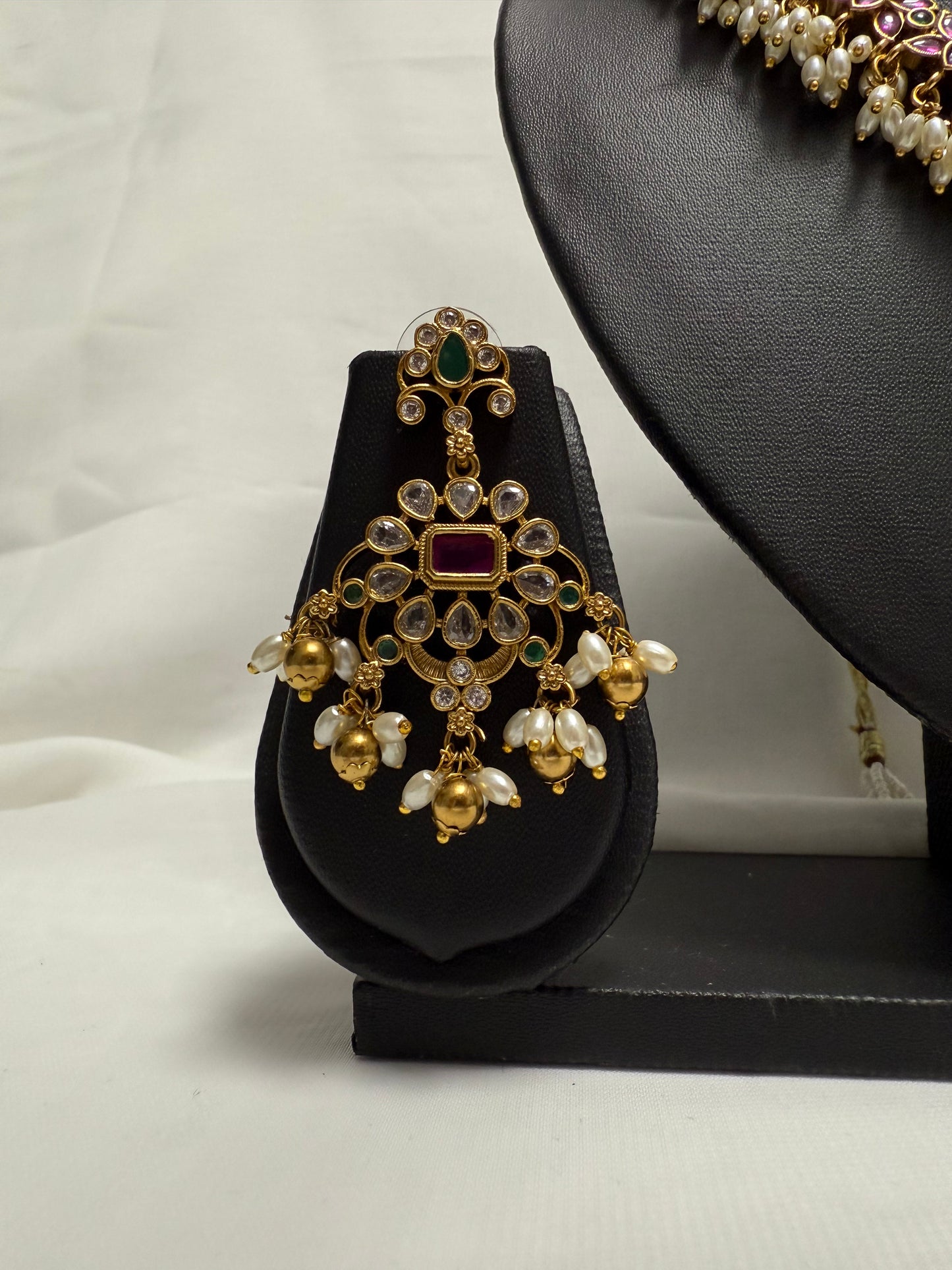 Gold Traditional Necklace 19