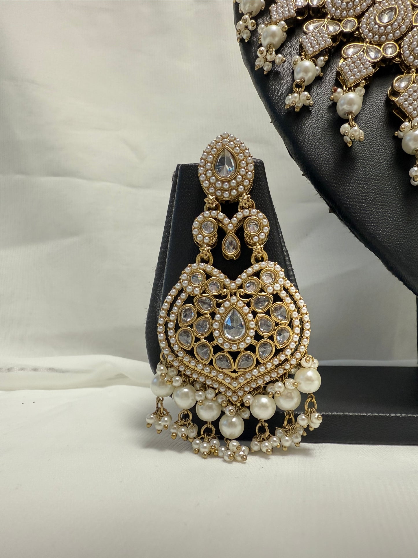 Gold Traditional Necklace 206