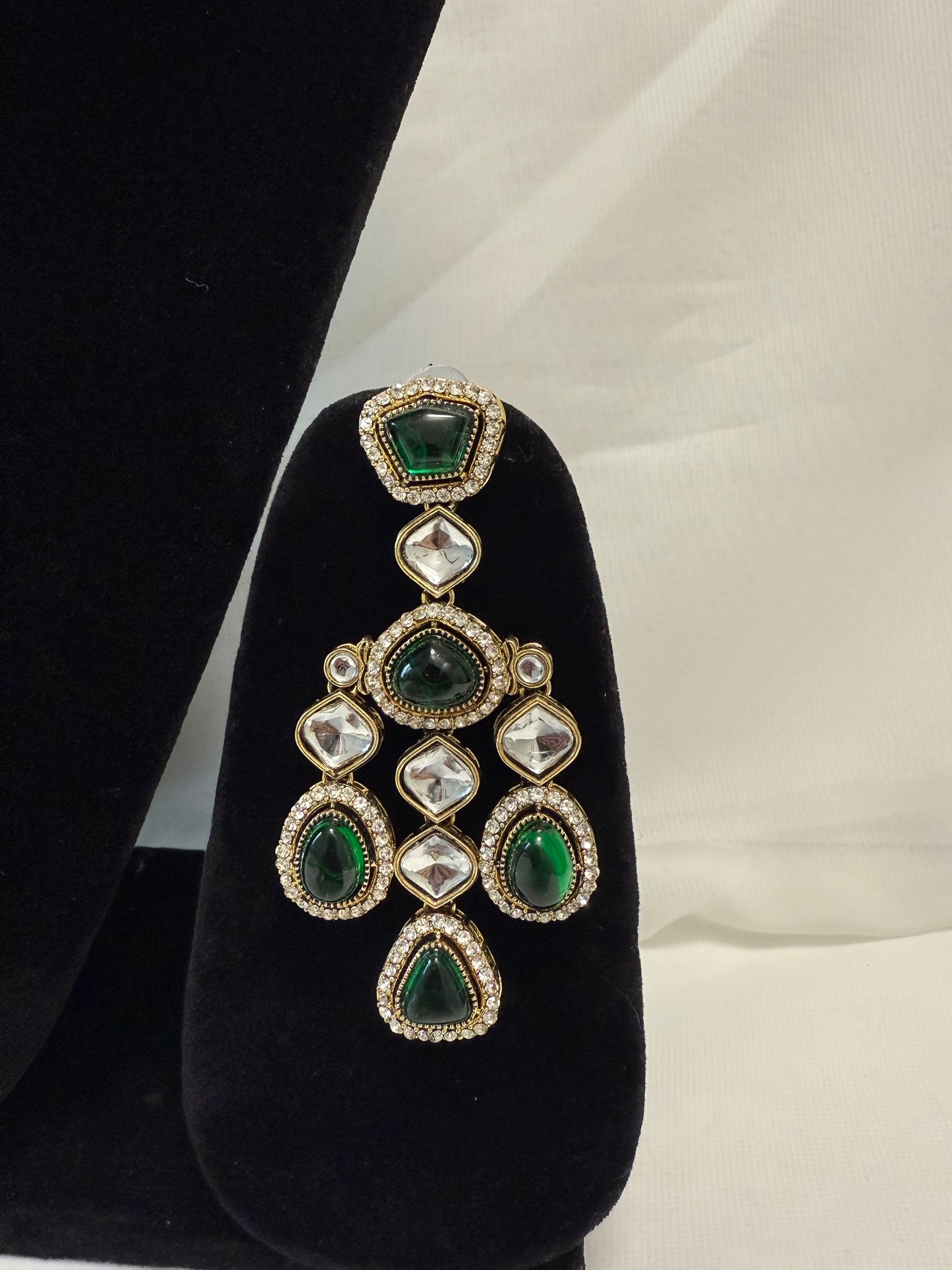 Green Party Necklace 208