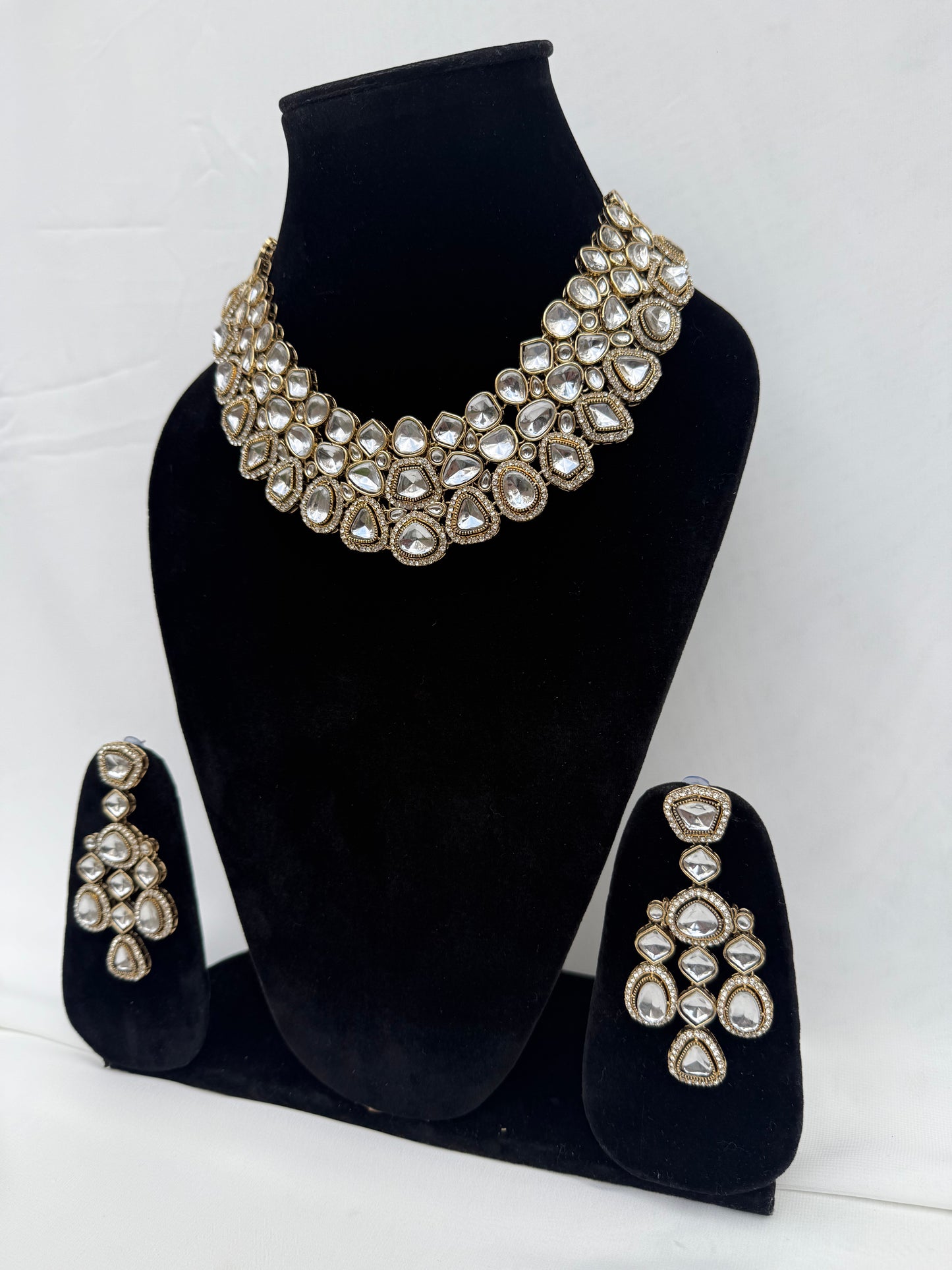 Gold Party Necklace 223