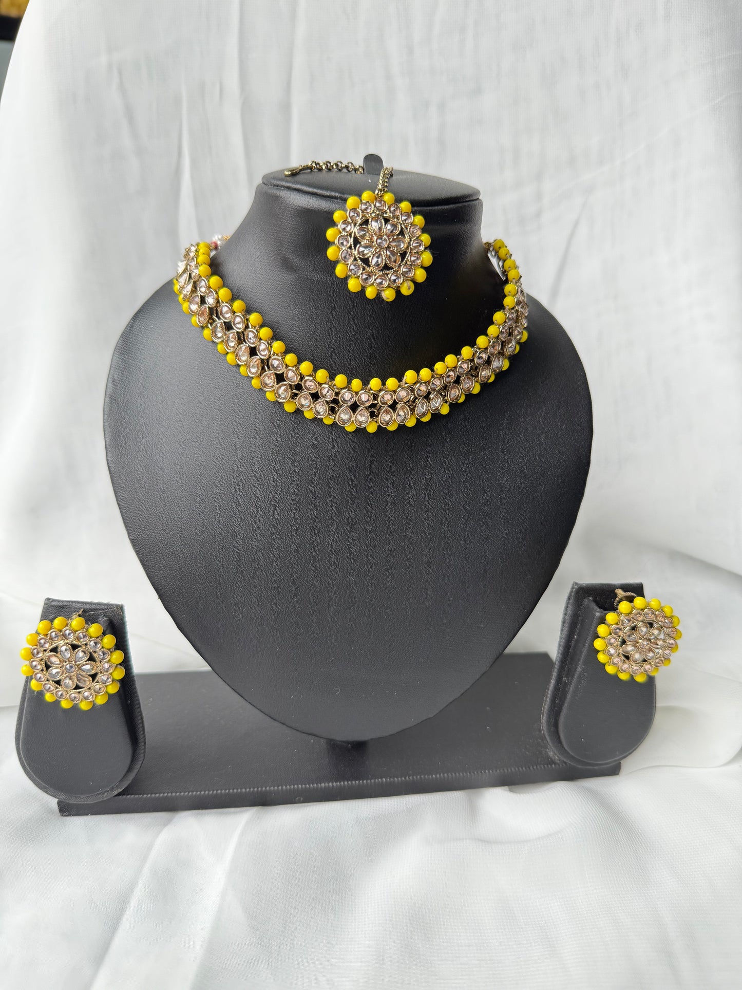 Party Jewellery Yellow