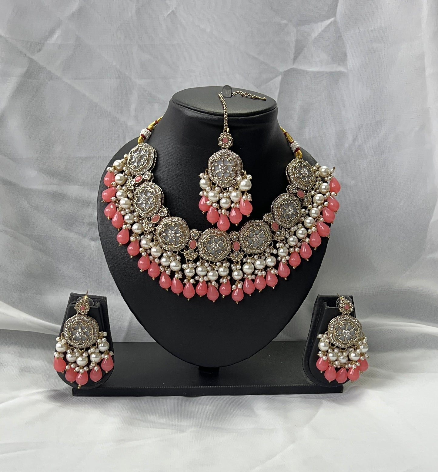 Party Jewellery Peach