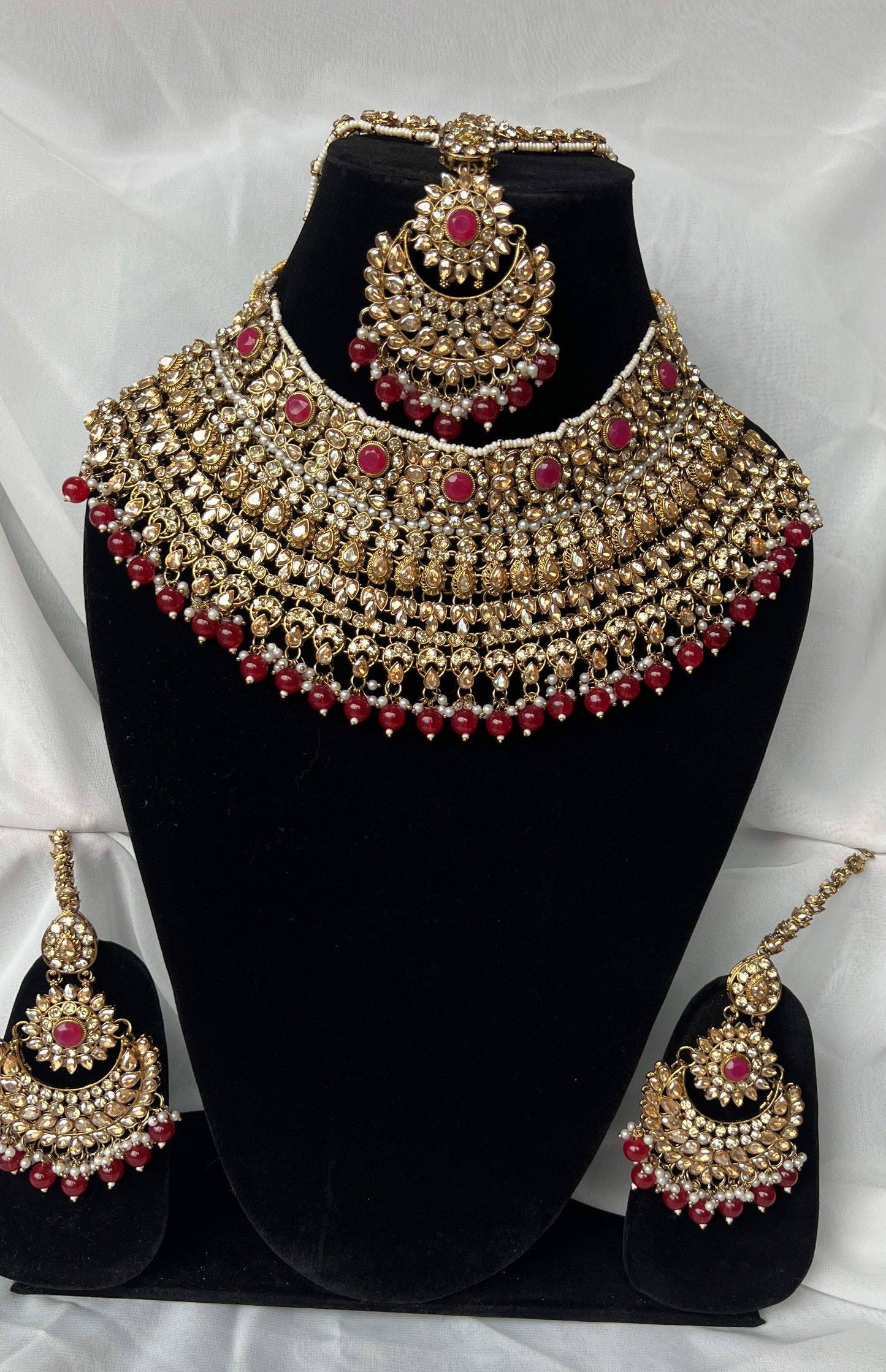 Bridal Choker Set Pink