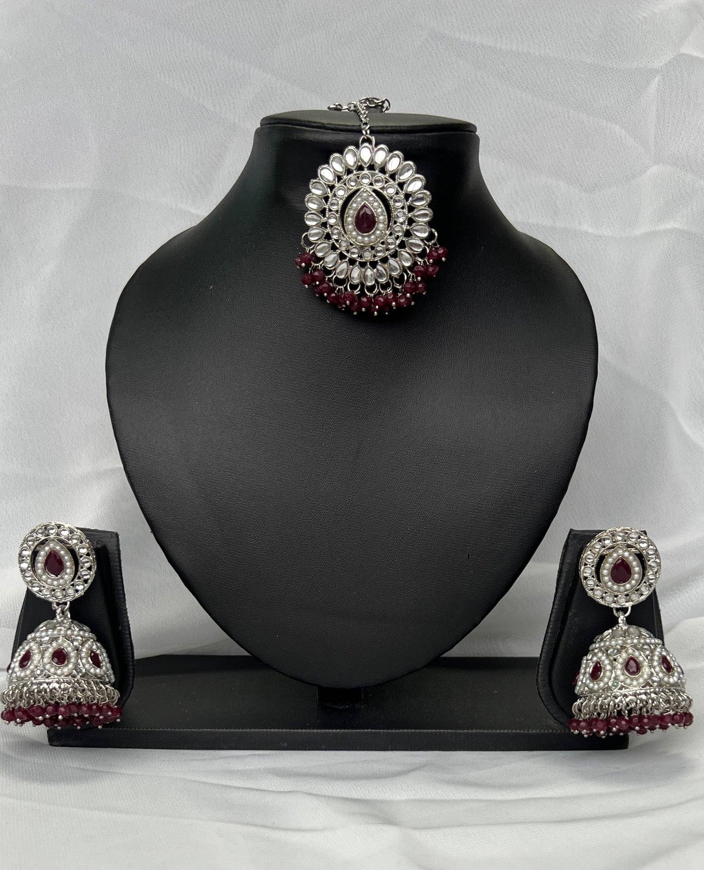Tikka Earrings Set Silver/Maroon