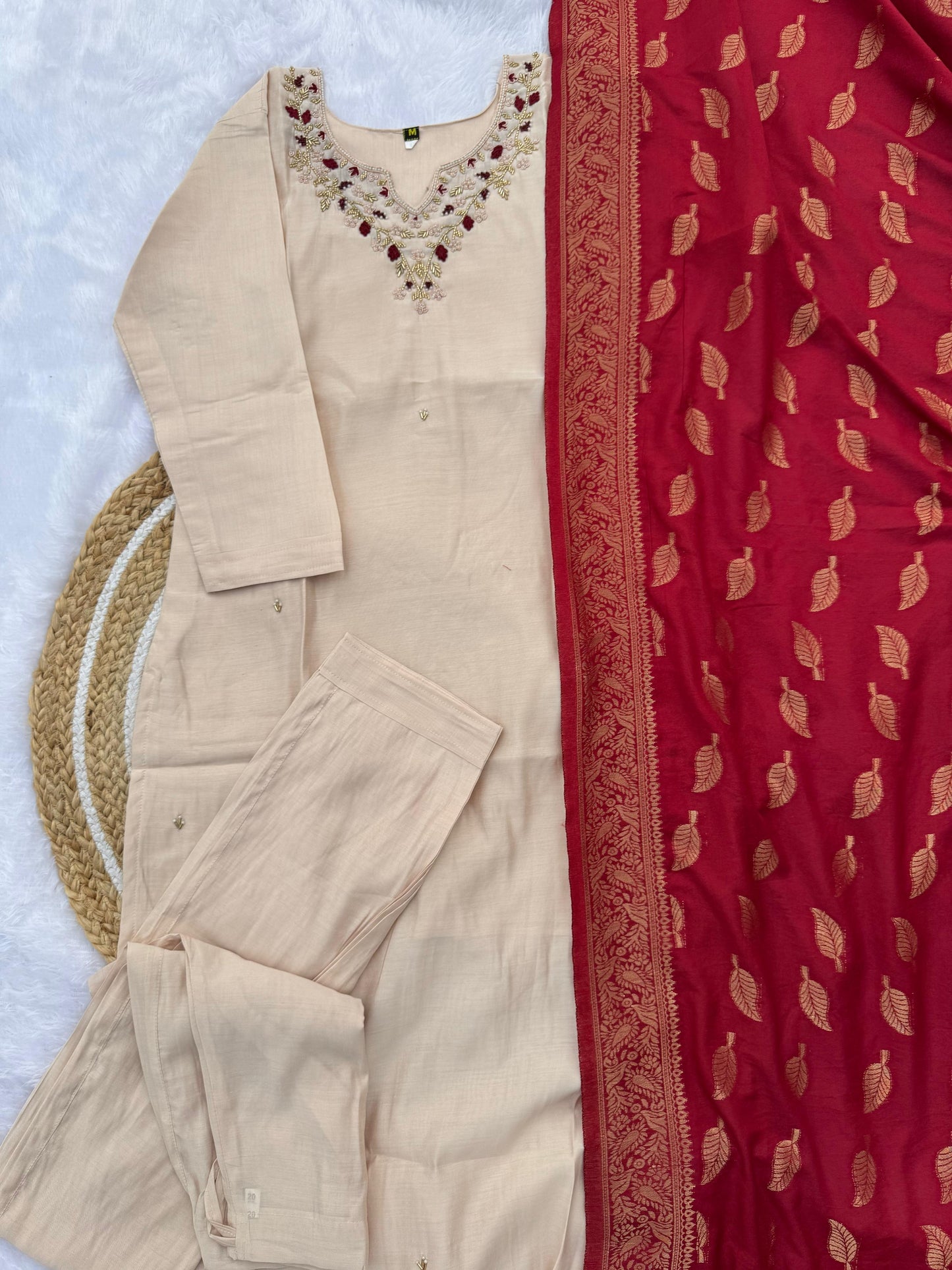 Nila Kurti Set Beige