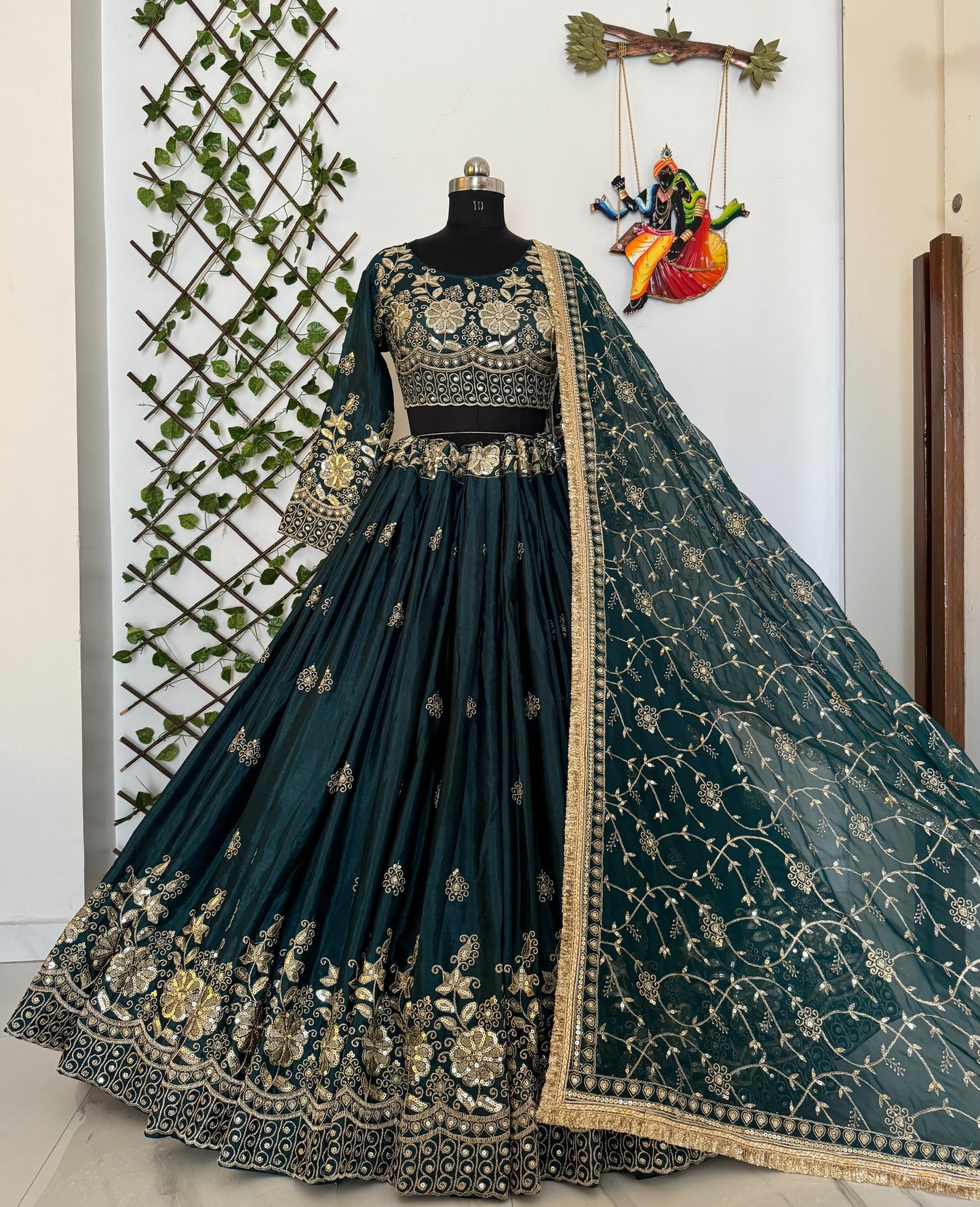 Wanita Fully Stitched Lehenga