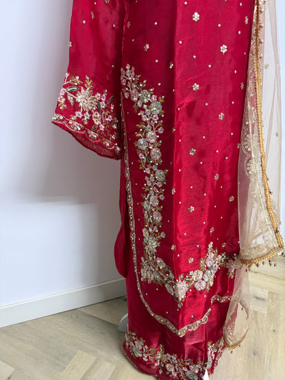 Jashn Sharara Raspberry