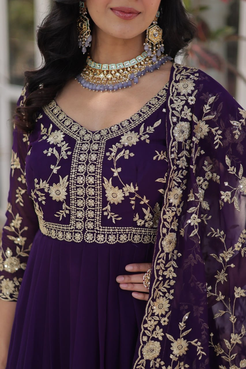 Nyra Anarkali