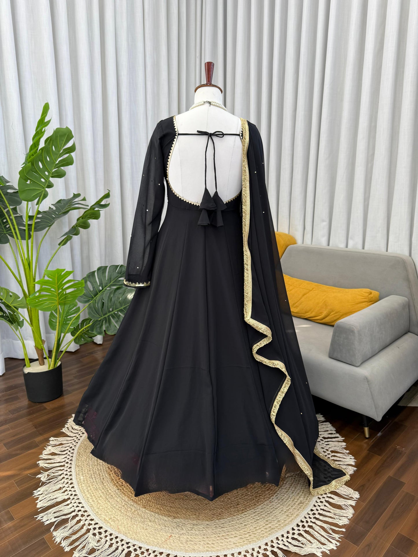 Divya Anarkali Black