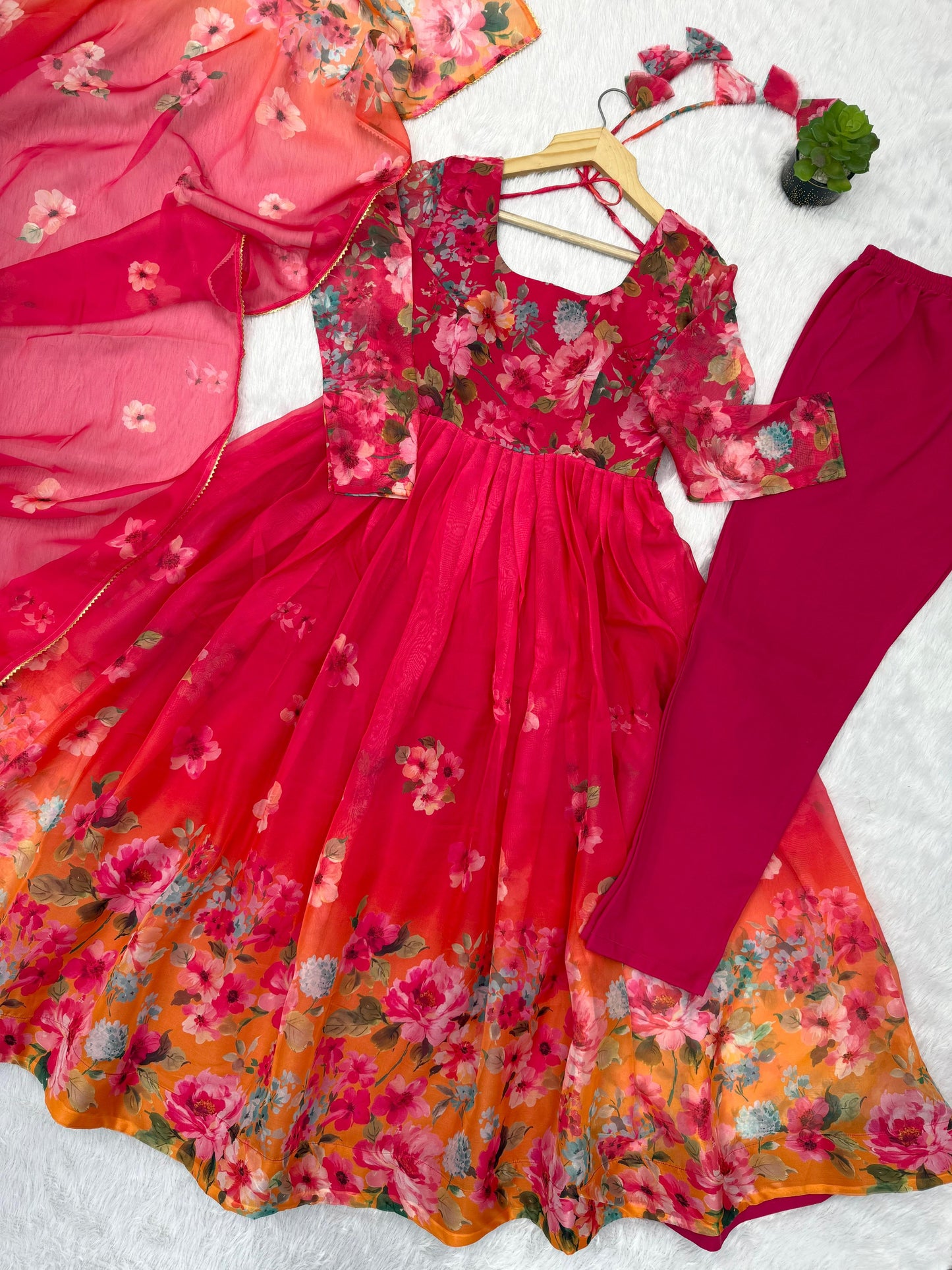 Minal Anarkali Rose