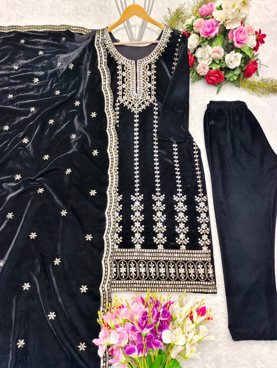 Aishani Velvet Salwar Black