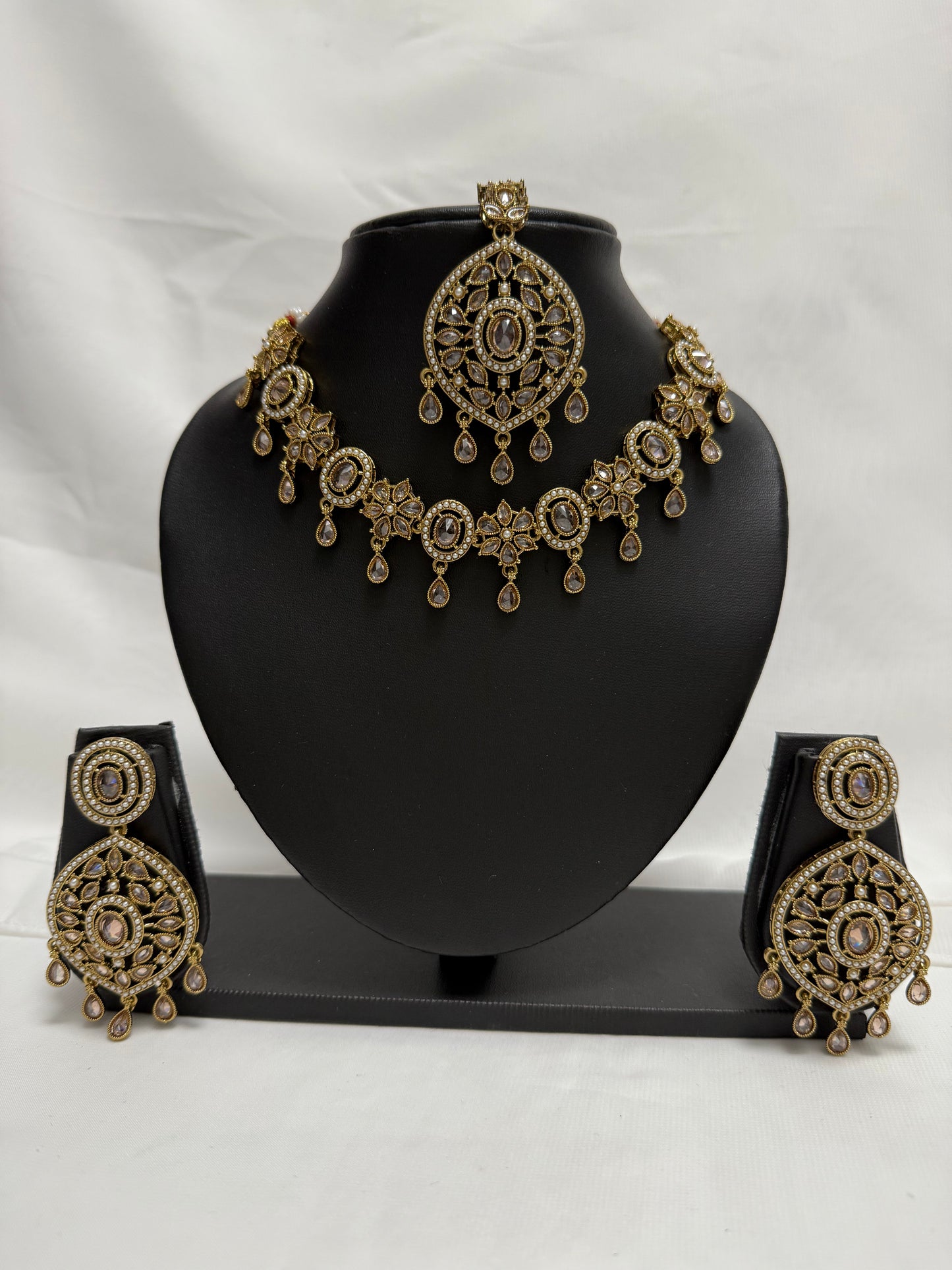 Gold Party Necklace 171