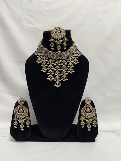 Gold Party Necklace 154