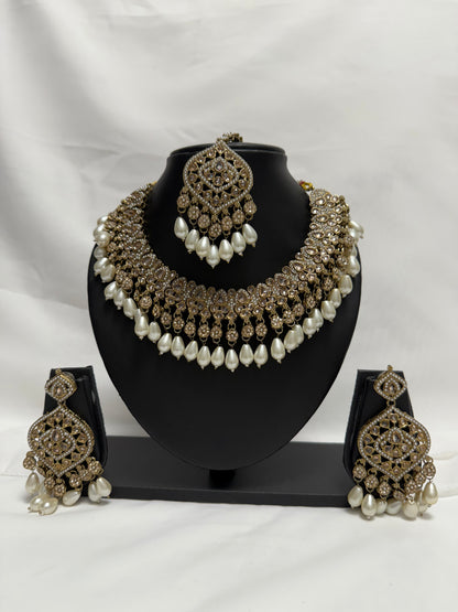 Gold Party Necklace 61