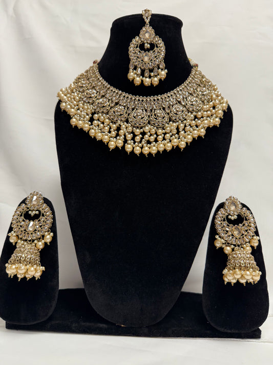 Gold Party Necklace 203