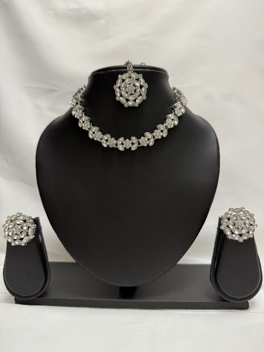 Silver Party Necklace 11