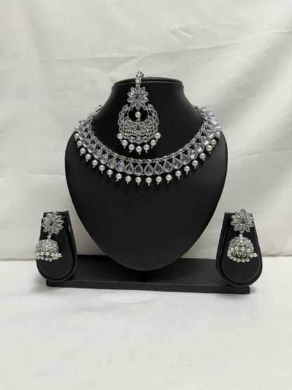 Silver Party Necklace 172