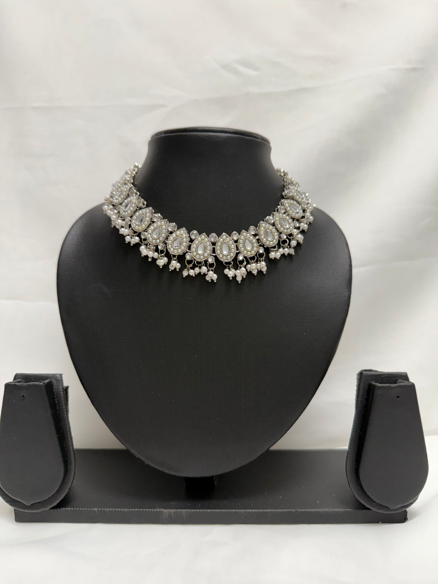 Silver Party Necklace 174