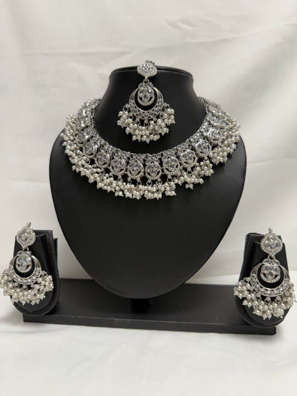 Silver Party Necklace 150