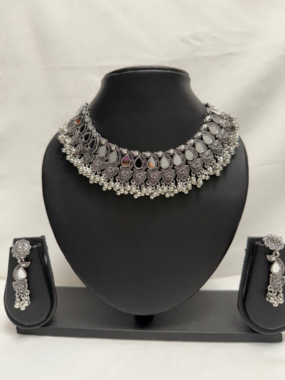 Silver Party Necklace 27