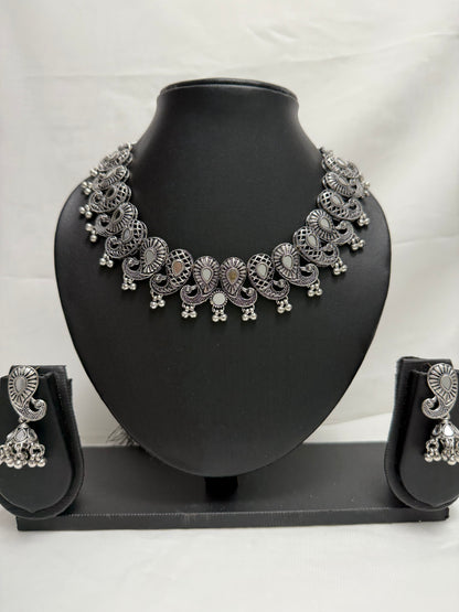 Silver Party Necklace 75