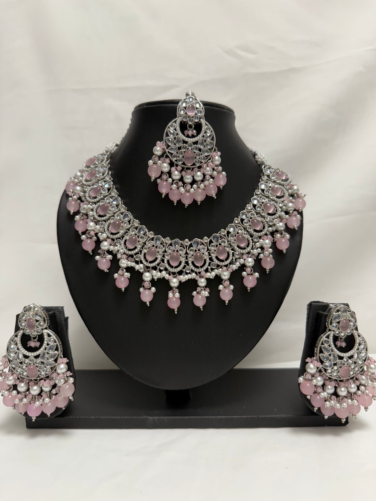 Rose Party Necklace 149