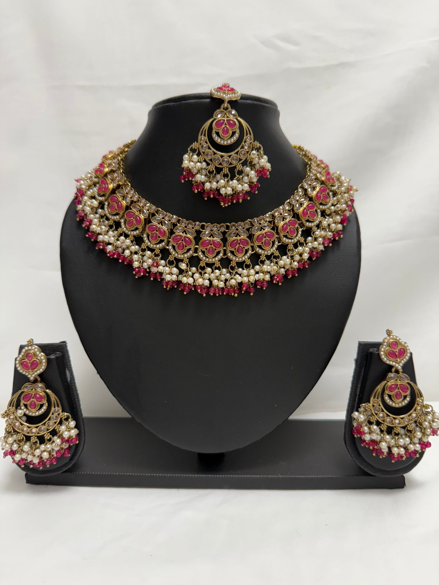 Rose Party Necklace 74