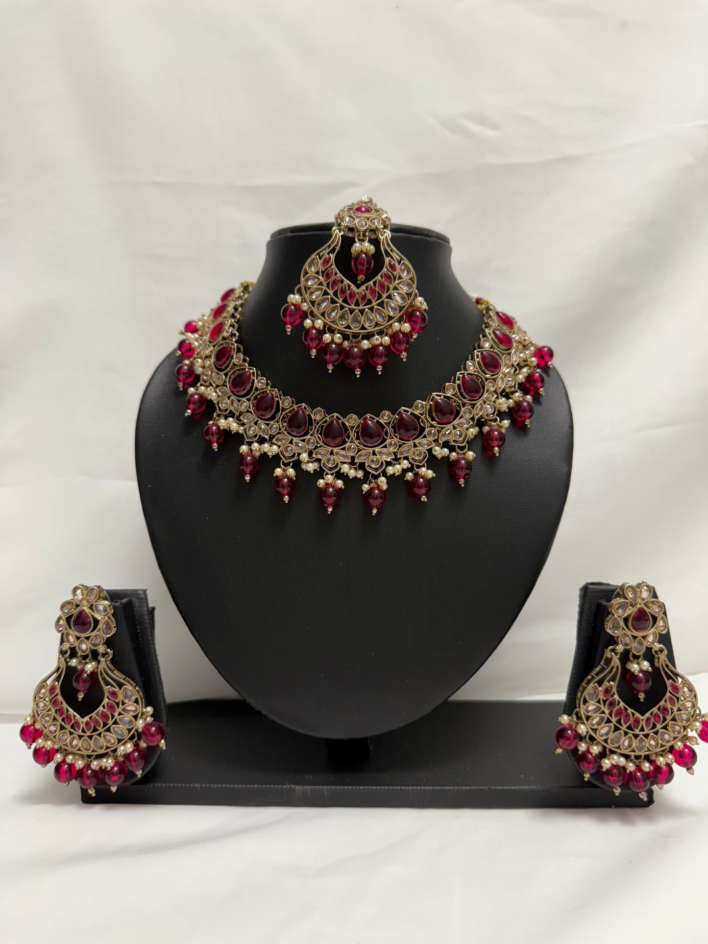 Red Party Necklace 148