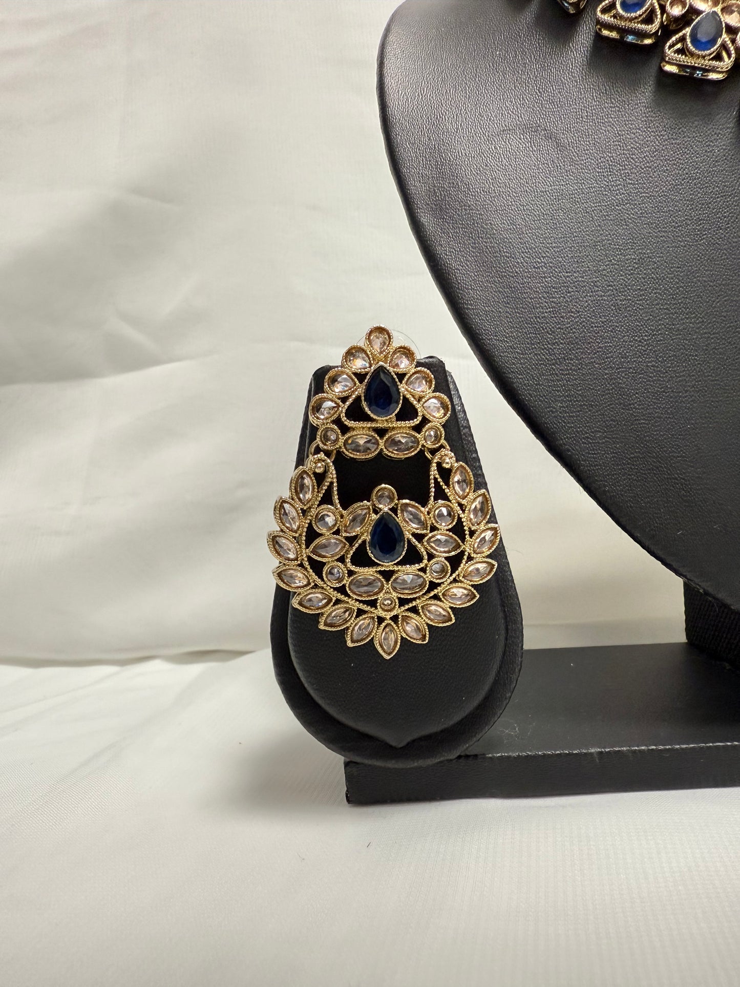 Blue Party Necklace 147