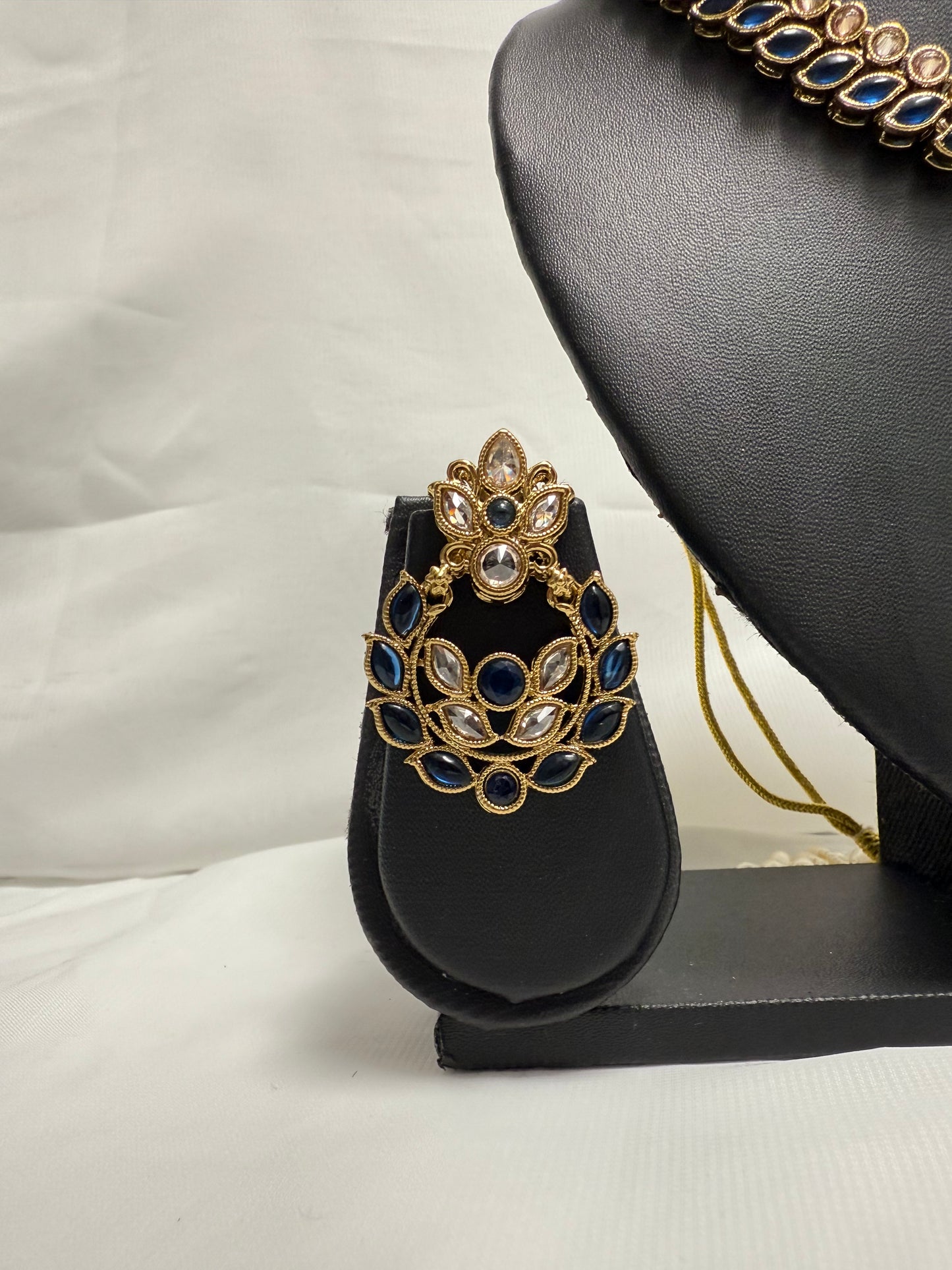 Blue Party Necklace 155