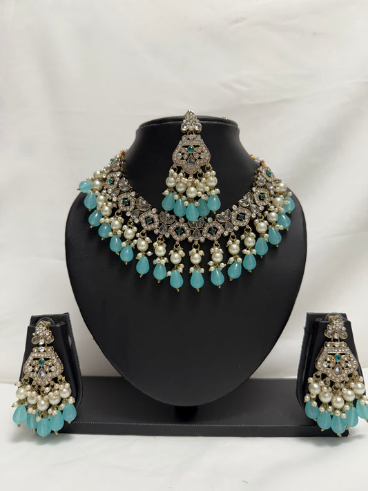 Blue Party Necklace 98