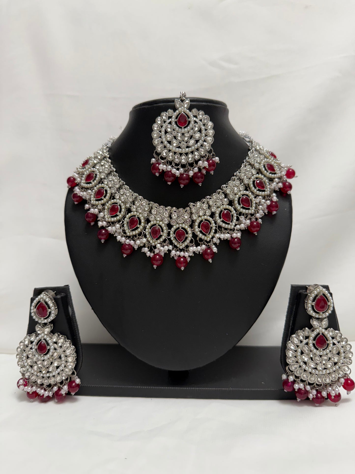Red Party Necklace 16