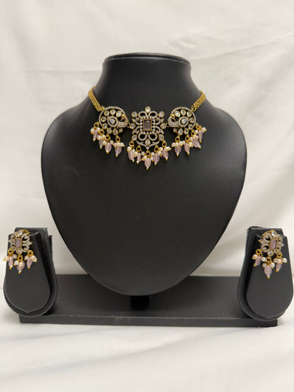 Rose Traditional Choker 44