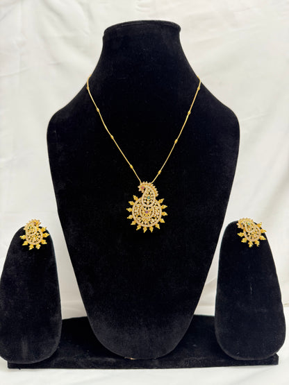 Gold Traditional Necklace 115