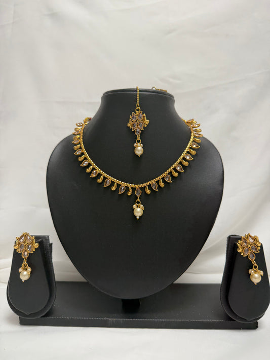 Gold Traditional Necklace 139