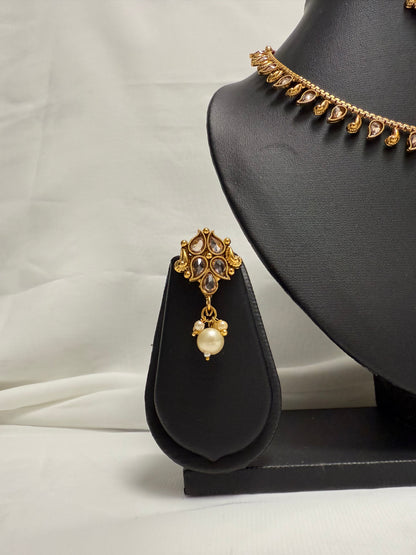 Gold Traditional Necklace 139