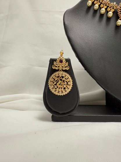 Gold Traditional Necklace 117