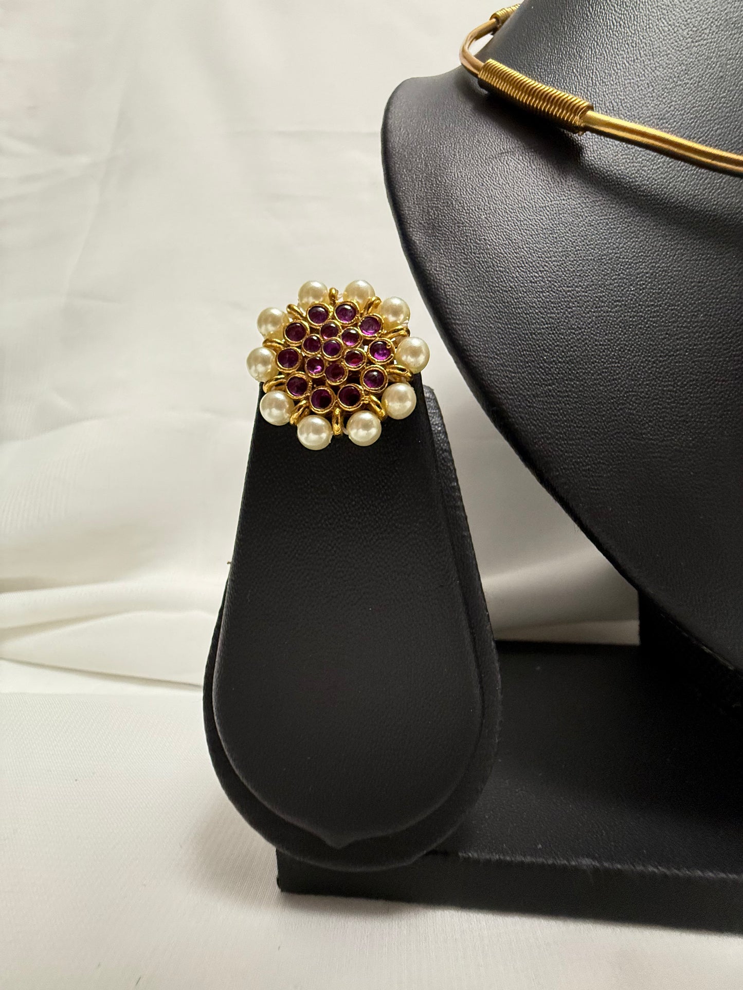 Gold Traditional Necklace 100