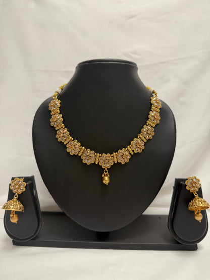 Gold Traditional Necklace 101
