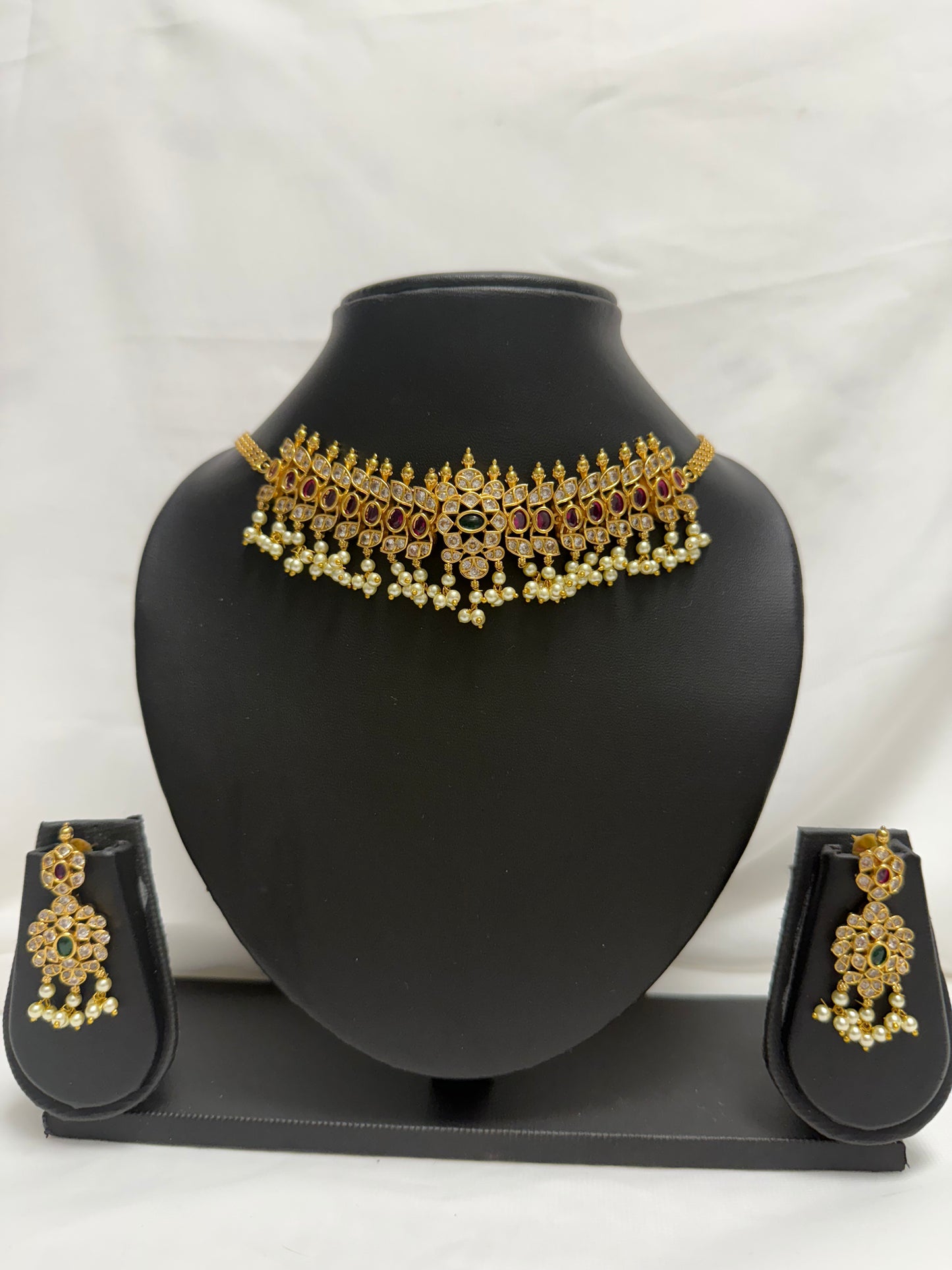 Gold Traditional Choker 141