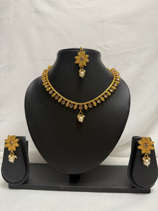 Gold Traditional Necklace 118