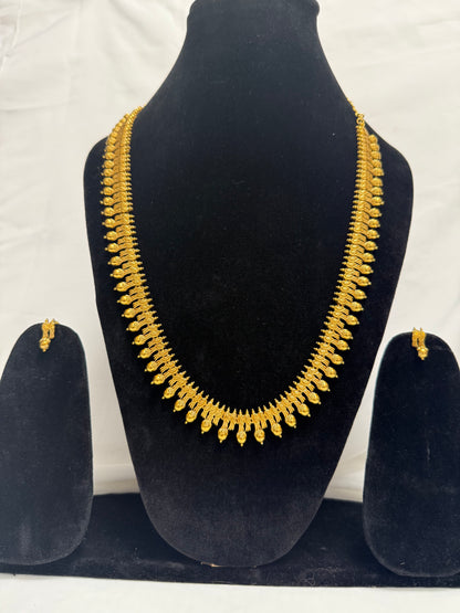 Gold Traditional Necklace 52