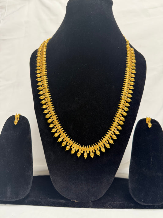 Gold Traditional Necklace 52