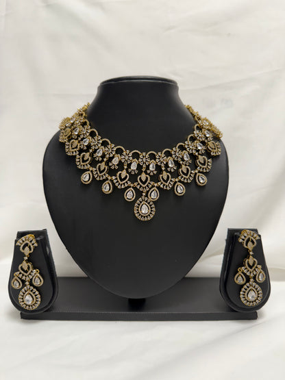 Gold Party Necklace 21